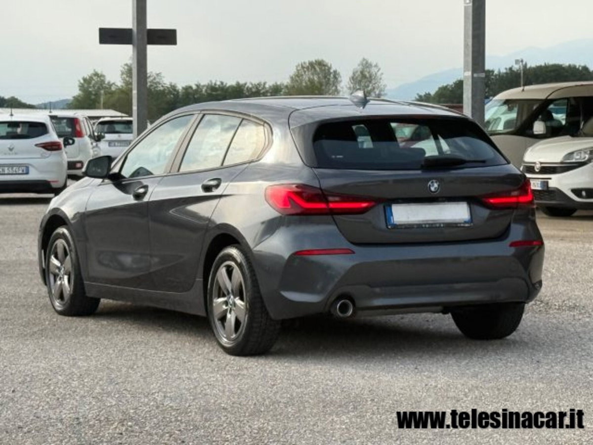BMW Serie 1 116d 2.0 116CV cat 5 porte Attiva DPF (8)