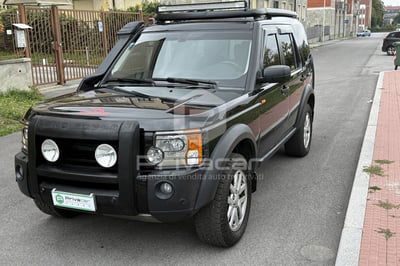 Land Rover Discovery 3 2.7 TDV6 SE usata