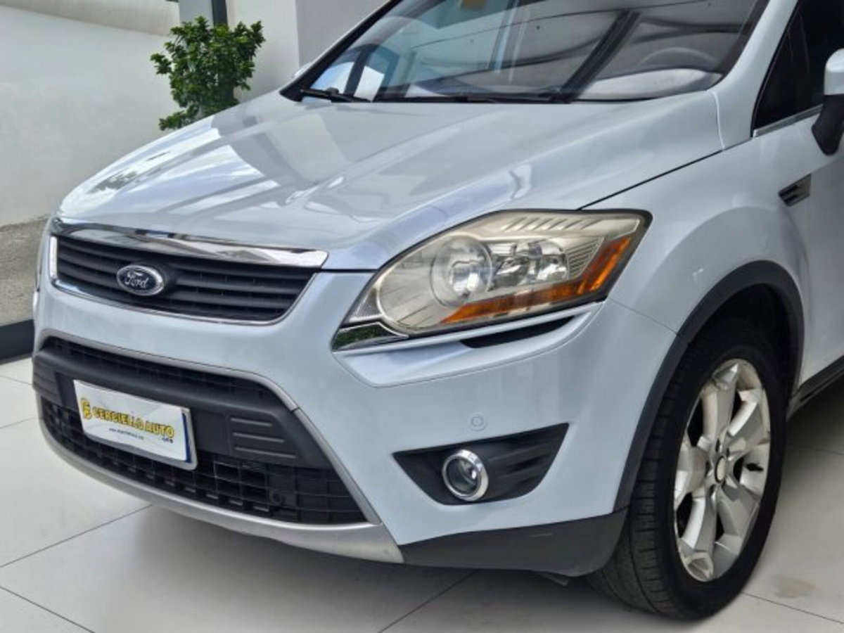 Ford Kuga 2.0 TDCi 136 CV 2WD Titanium DPF