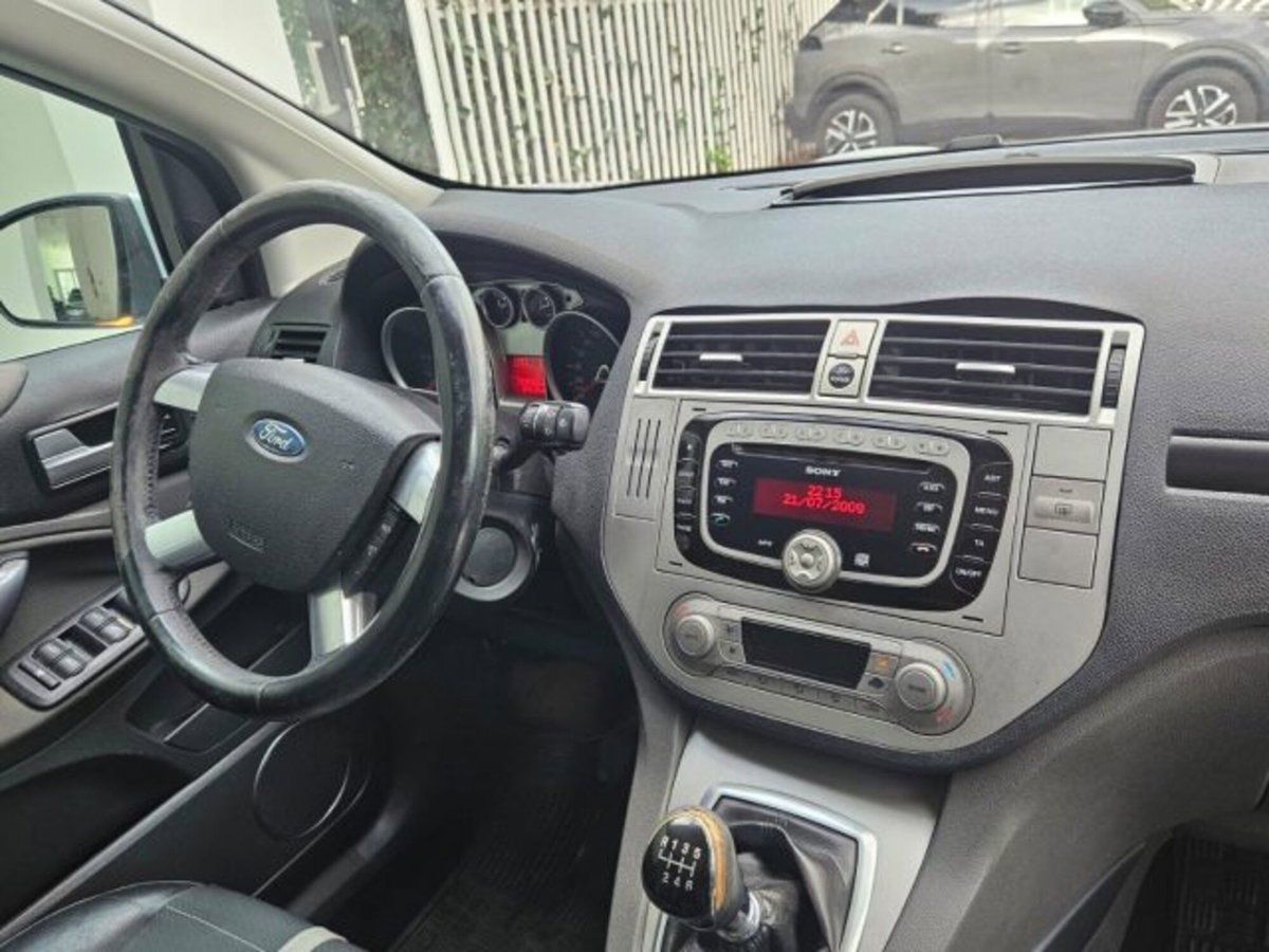 Ford Kuga 2.0 TDCi 136 CV 2WD Titanium DPF (12)