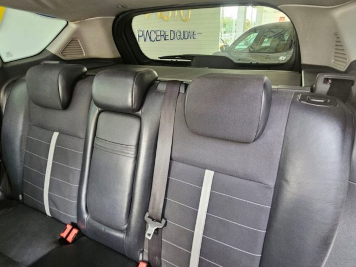 Ford Kuga 2.0 TDCi 136 CV 2WD Titanium DPF (17)