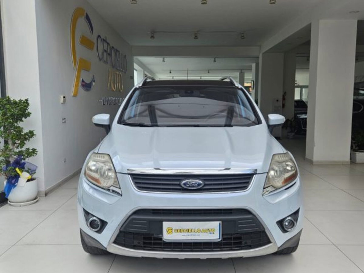 Ford Kuga 2.0 TDCi 136 CV 2WD Titanium DPF (2)
