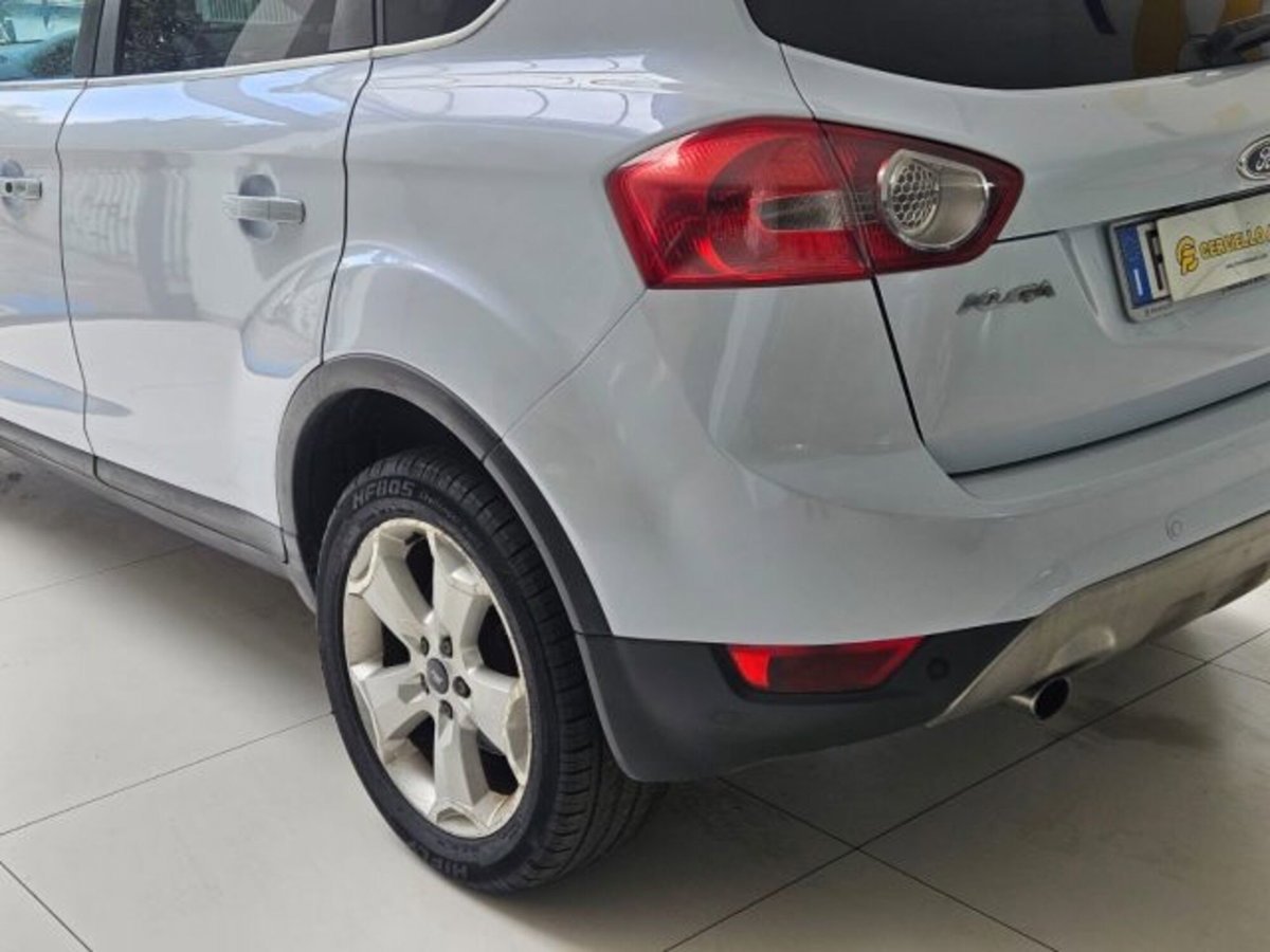 Ford Kuga 2.0 TDCi 136 CV 2WD Titanium DPF (6)