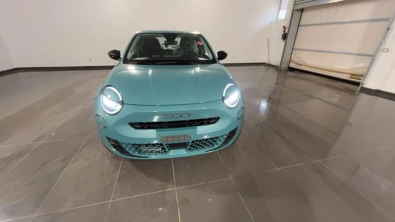 Fiat 600 1.2 hybrid 110cv auto