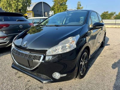 Peugeot 208 HDi 68 CV 3 porte Allure usata