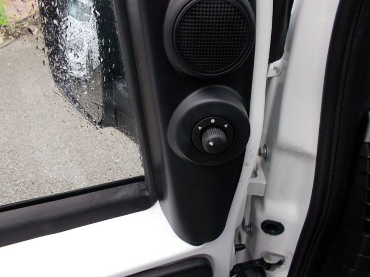 Fiat Fiorino Furgone cargo 1.3 mjt 95cv SX (14)