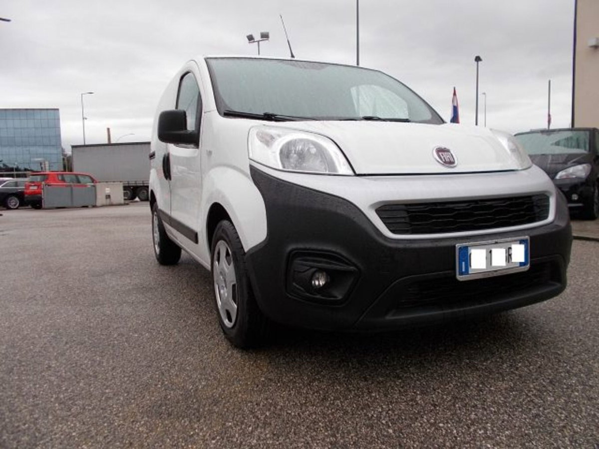 Fiat Fiorino Furgone cargo 1.3 mjt 95cv SX (3)