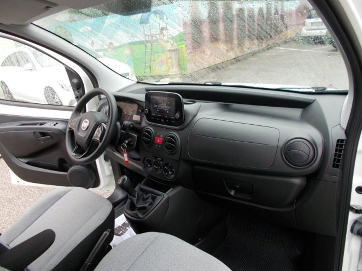 Fiat Fiorino Furgone cargo 1.3 mjt 95cv SX (8)