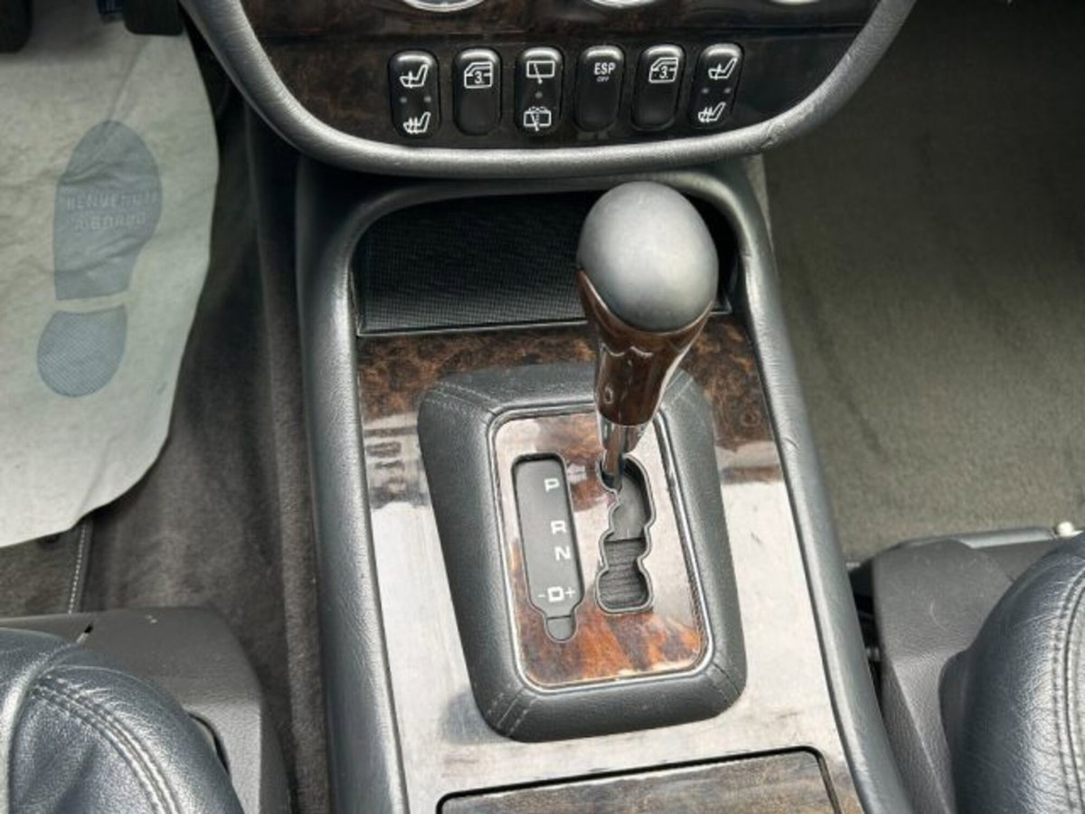 Mercedes-Benz Classe ML 55 cat AMG (11)