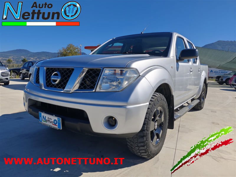 Nissan Navara 2.5 dCi 4 porte Double Cab LE