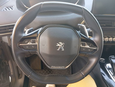 Peugeot 3008 PureTech Turbo 130 S&S EAT8 Allure (11)
