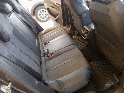 Peugeot 3008 PureTech Turbo 130 S&S EAT8 Allure (16)