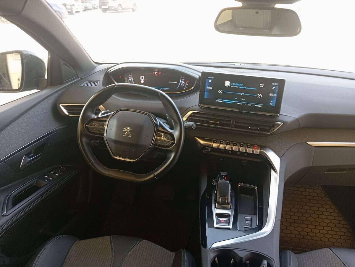 Peugeot 3008 PureTech Turbo 130 S&S EAT8 Allure (19)