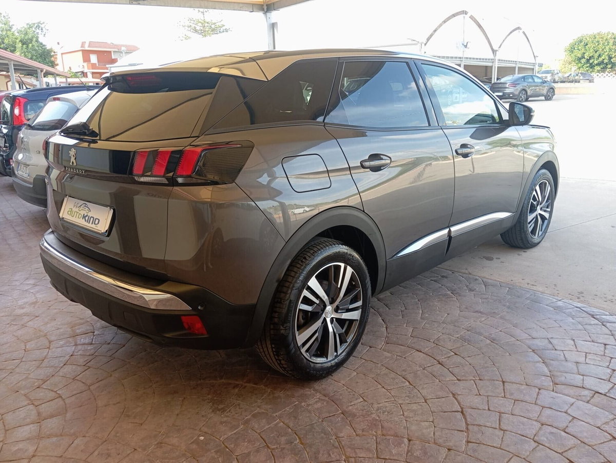 Peugeot 3008 PureTech Turbo 130 S&S EAT8 Allure (4)