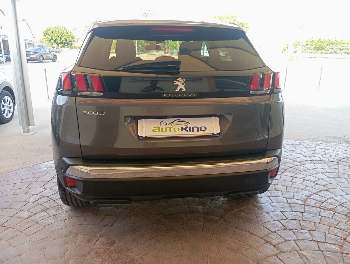 Peugeot 3008 PureTech Turbo 130 S&S EAT8 Allure (5)