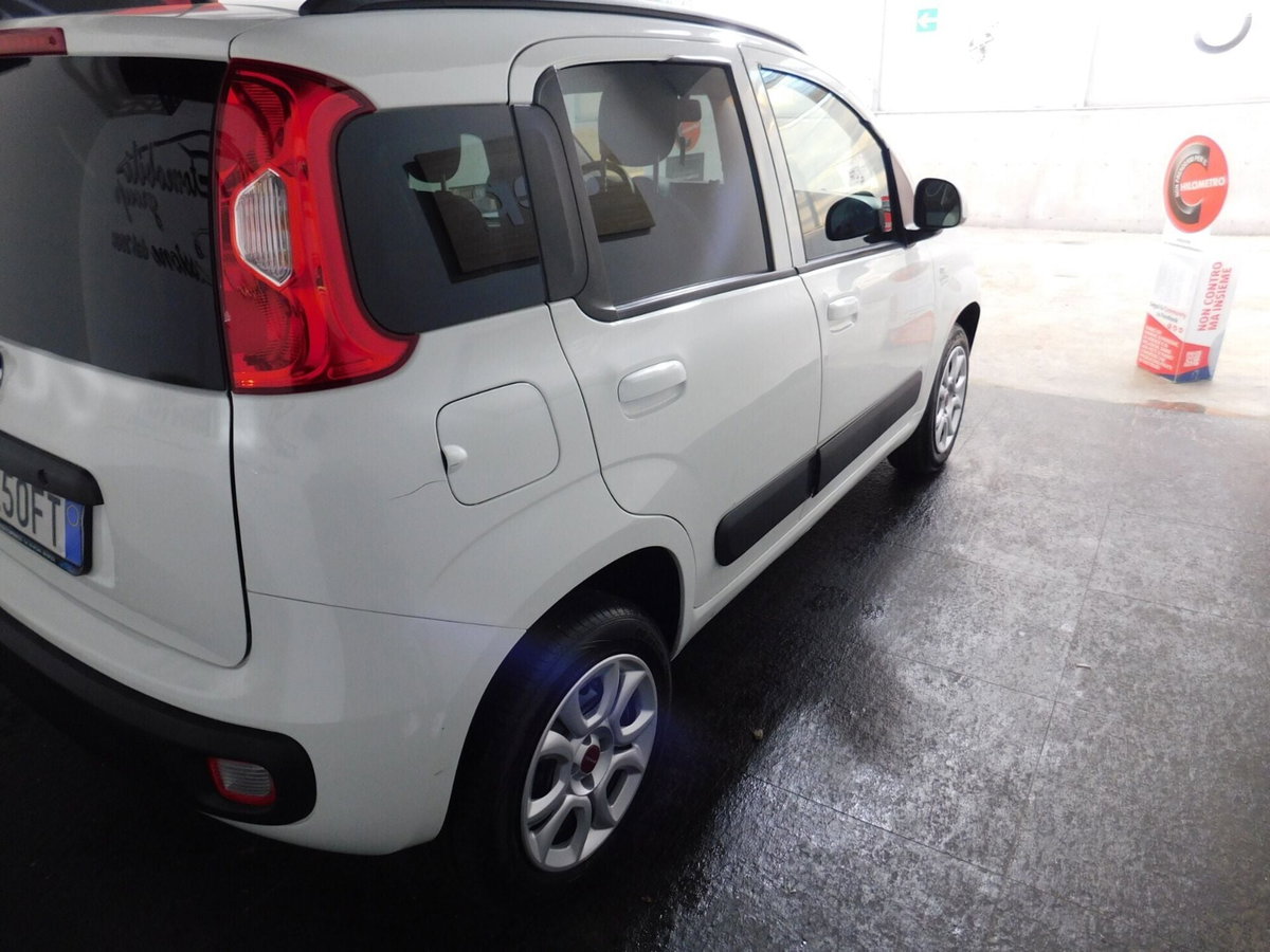 Fiat Panda 0.9 TwinAir Turbo Natural Power Lounge (11)