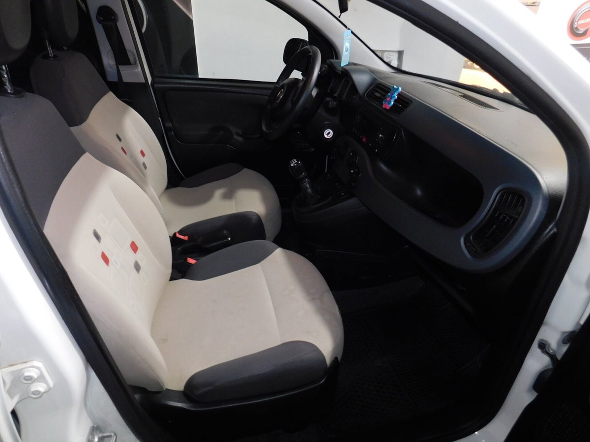 Fiat Panda 0.9 TwinAir Turbo Natural Power Lounge (13)