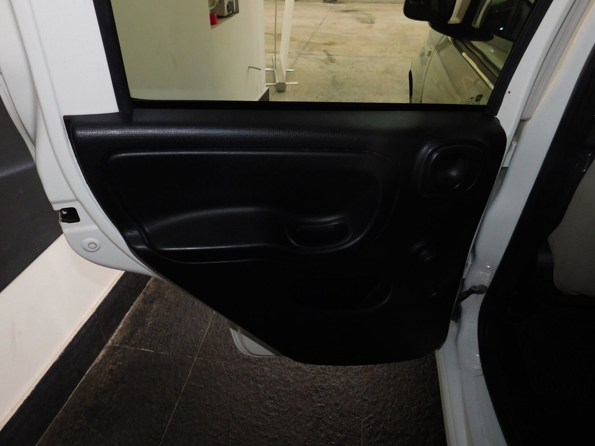 Fiat Panda 0.9 TwinAir Turbo Natural Power Lounge (6)