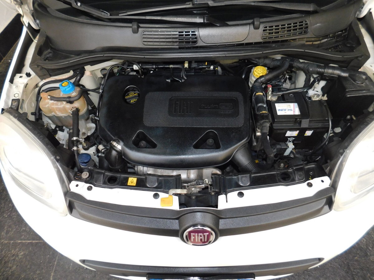 Fiat Panda 0.9 TwinAir Turbo Natural Power Lounge (8)