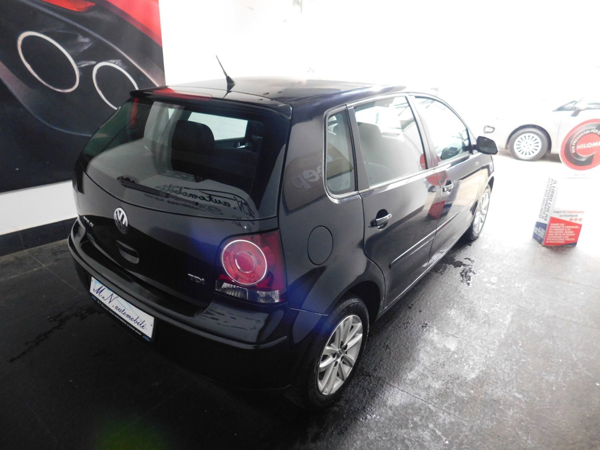 Volkswagen Polo 1.4/69CV TDI 5p. Comfortline (14)