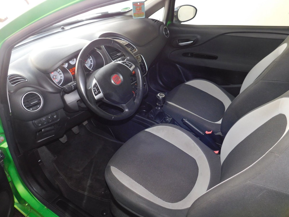 Fiat Punto 0.9 TwinAir Turbo S&S 3 porte TwinAir (8)