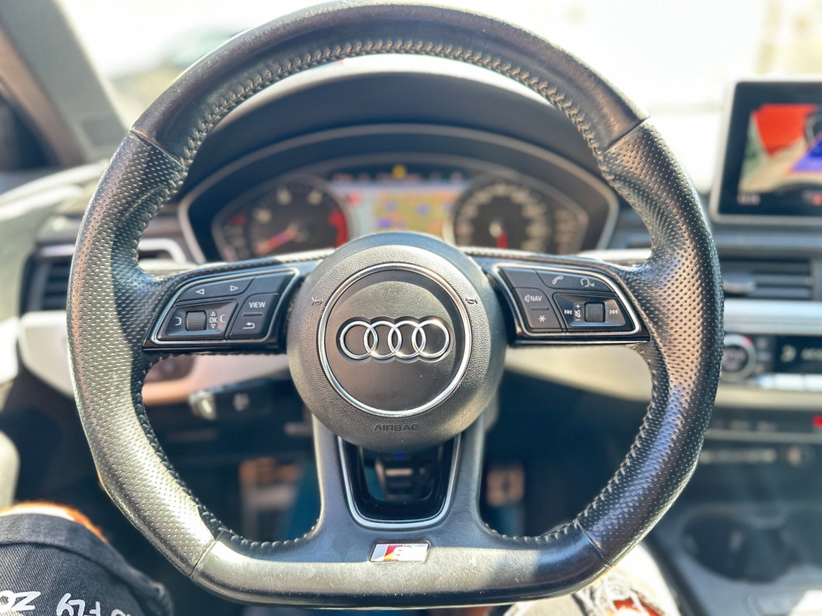 Audi A4 2.0 TDI 190 CV ultra S tronic Business Sport (13)