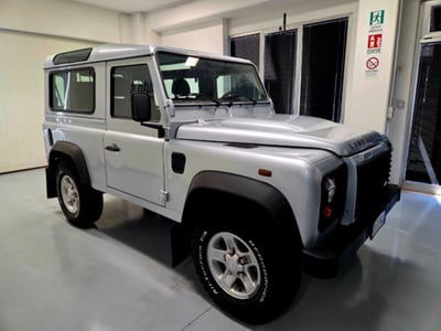 Land Rover Defender 90 2.4 TD4 Station Wagon S usata