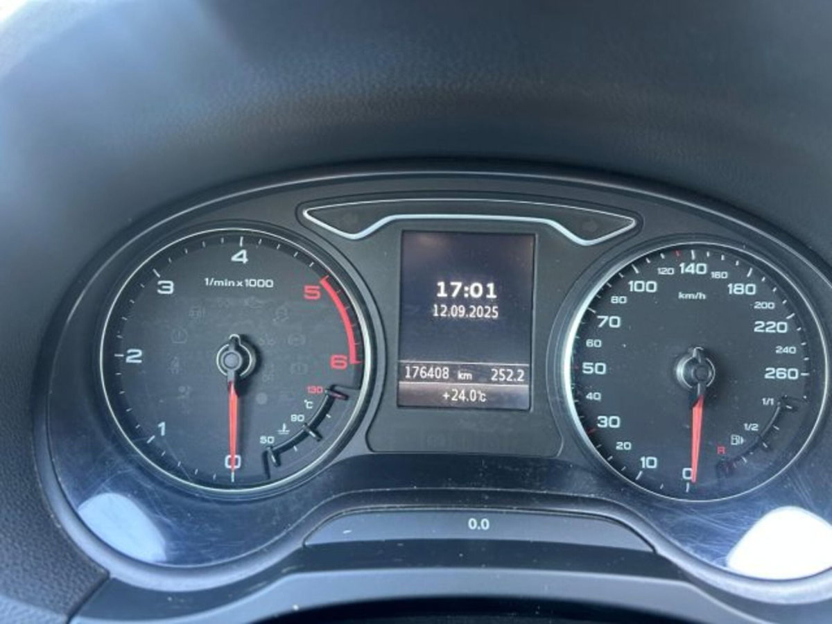 Audi A3 2.0 TDI F.AP. Ambition (10)