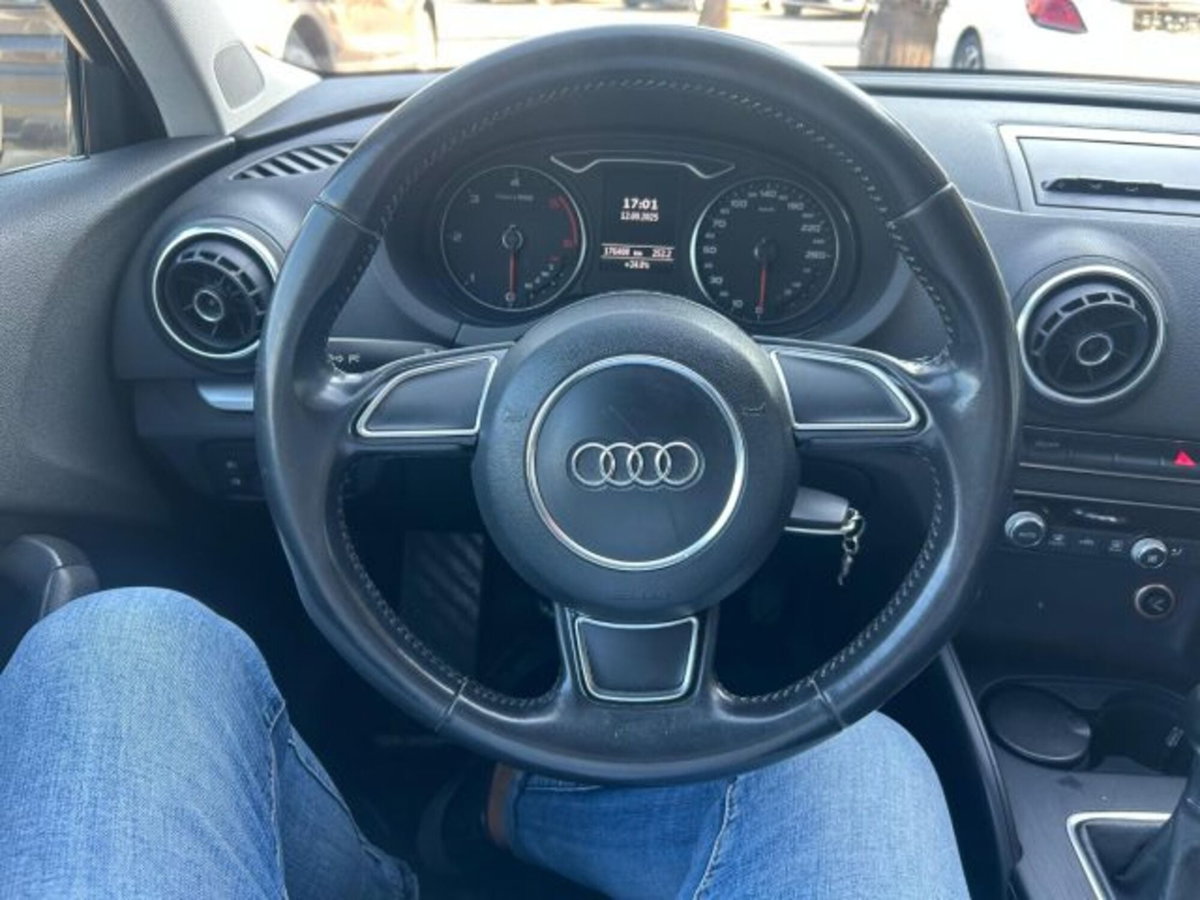 Audi A3 2.0 TDI F.AP. Ambition (9)
