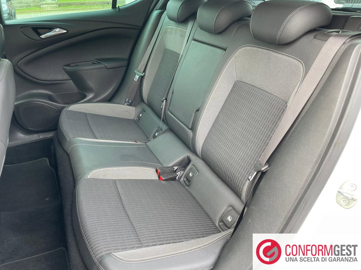 Opel Astra 1.5 CDTI 122 CV S&S AT9 5 porte GS Line (18)