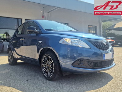 Lancia Ypsilon 1.0 FireFly 5 porte S&S Hybrid Ecochic A. Ferretti (3)