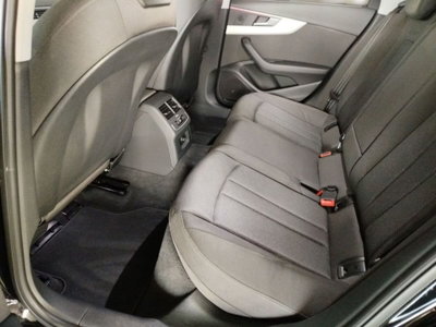 Audi A4 Avant 35 TFSI (8)
