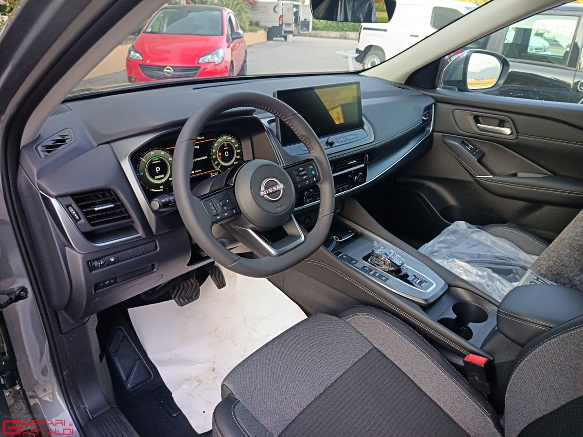 Nissan Qashqai 1.5 e-power N-Connecta 2wd (8)