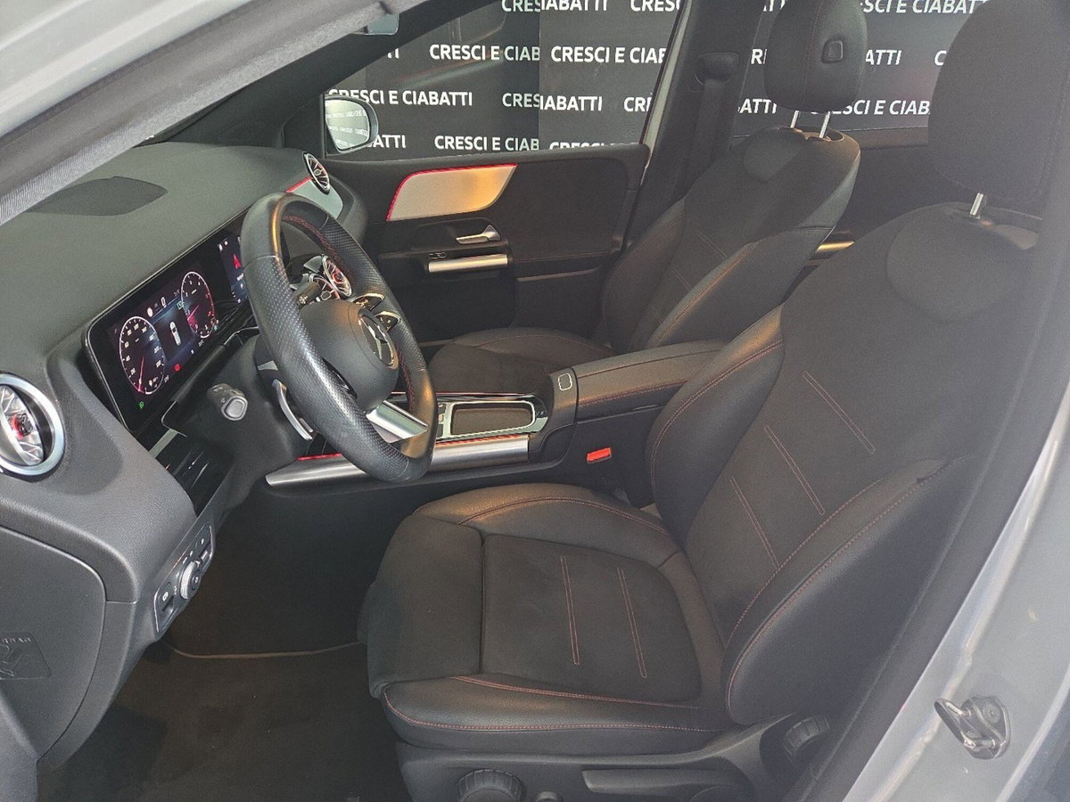 Mercedes-Benz Classe B 180 AMG Line Premium auto (8)