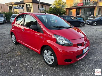 Toyota Aygo 1.0 12V VVT-i 5 porte Now usata