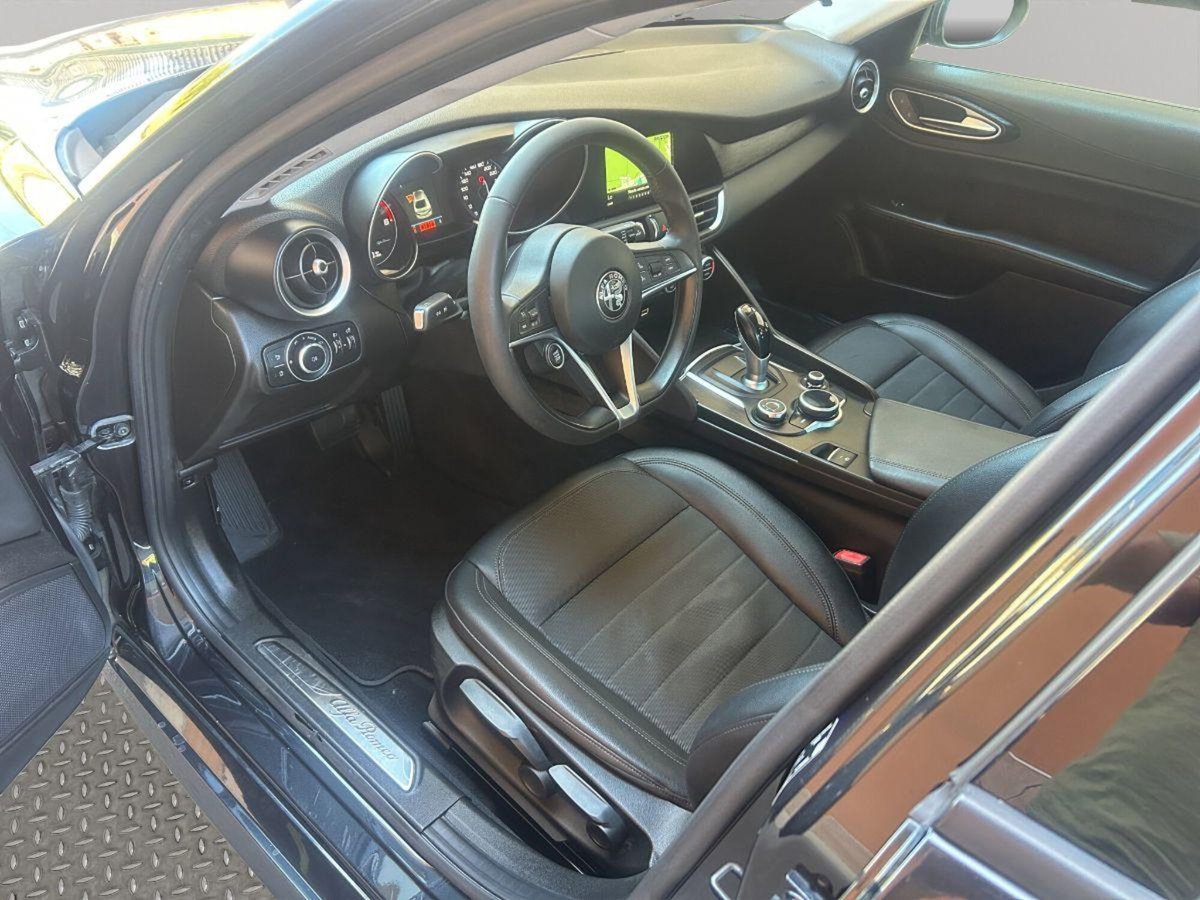 Alfa Romeo Giulia 2.2 Turbodiesel 150 CV AT8 Super (8)