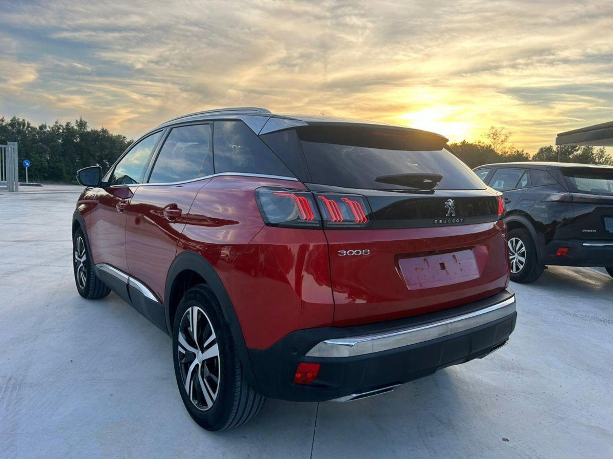 Peugeot 3008 PureTech Turbo 130 S&S EAT8 GT Line (4)