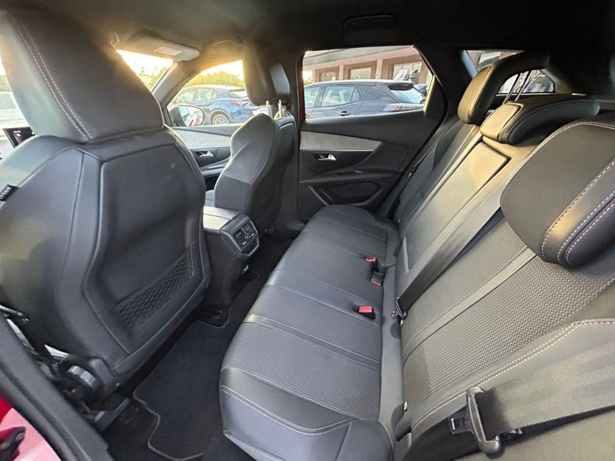Peugeot 3008 PureTech Turbo 130 S&S EAT8 GT Line (7)