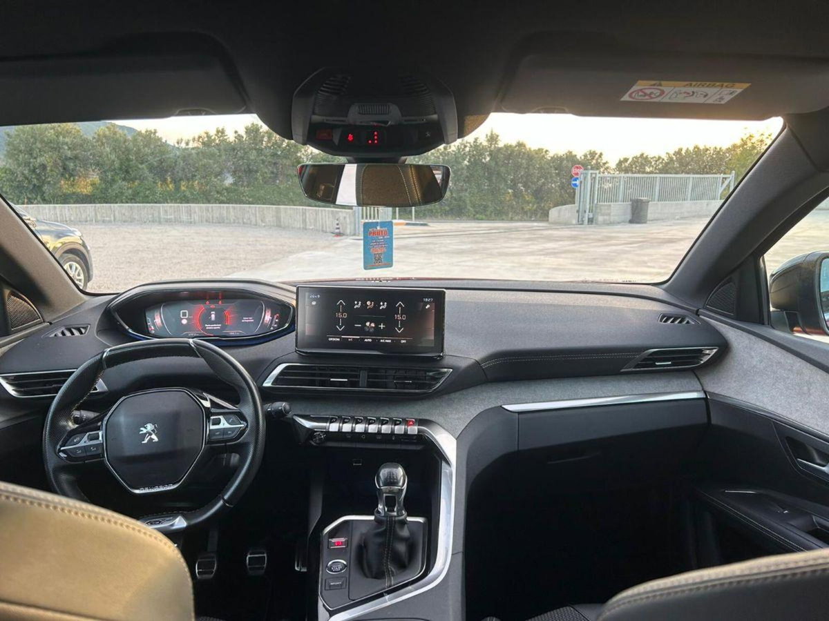 Peugeot 3008 PureTech Turbo 130 S&S EAT8 GT Line (8)
