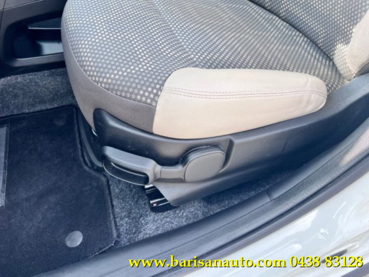 Fiat Panda 1.3 MJT 95 CV S&S 4x4 (9)