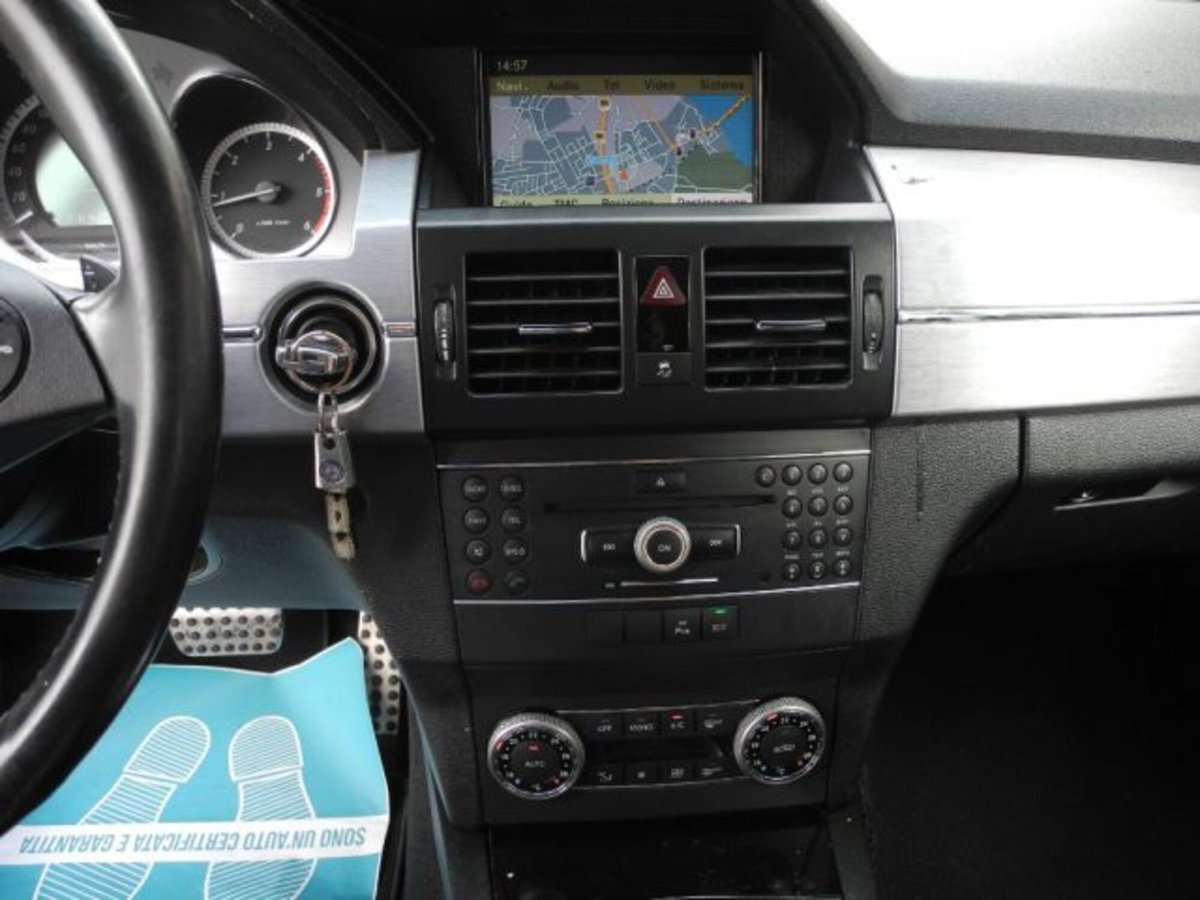Mercedes-Benz GLK 250 CDI 4Matic BlueEFFICIENCY Premium (18)
