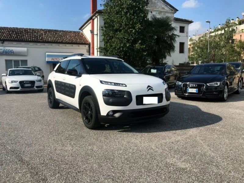 Citroen C4 Cactus BlueHDi 100 Shine