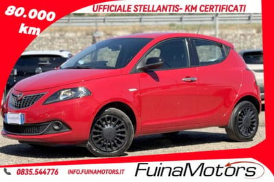 Lancia Ypsilon 1.0 FireFly 5 porte S&S Hybrid Ecochic Silver usata