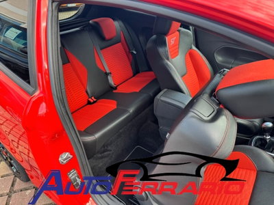 Ford Fiesta 1.6 182CV 3 porte ST (11)