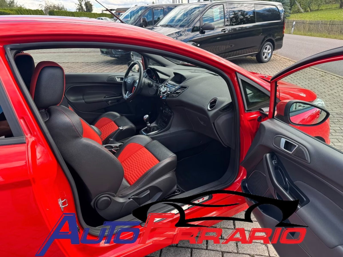Ford Fiesta 1.6 182CV 3 porte ST (12)