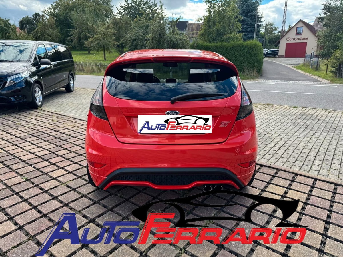 Ford Fiesta 1.6 182CV 3 porte ST (4)