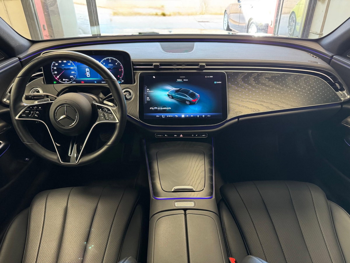 Mercedes-Benz Classe E 220 d AMG Line Advanced Plus auto (8)