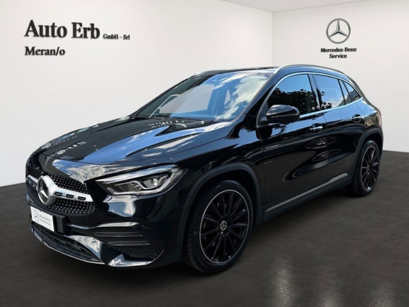 Mercedes-Benz GLA SUV 200 Automatic Premium
