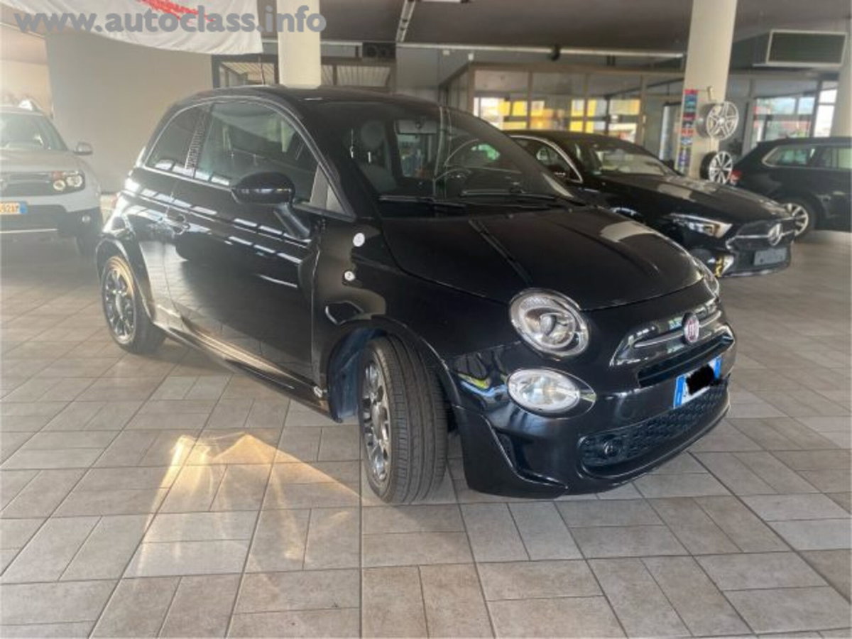 Fiat 500 1.0 Hybrid Hey Google