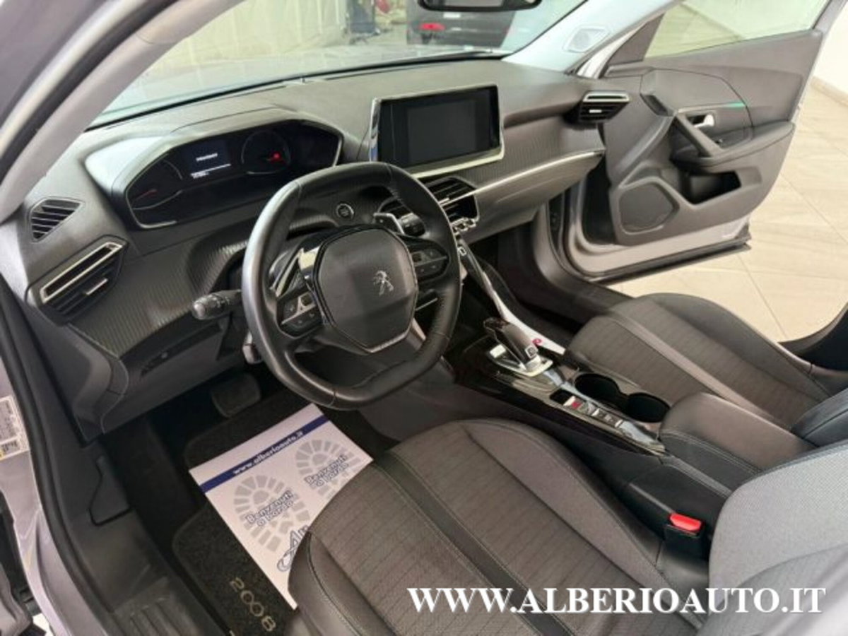 Peugeot 2008 BlueHDi 130 S&S EAT8 Allure Pack (13)